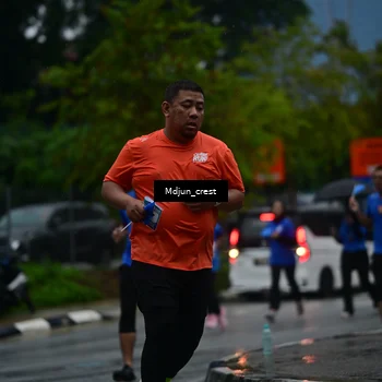 Runner Photo 7810989