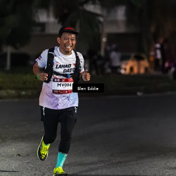 Runner Photo 7810994