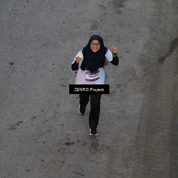 Runner Photo 7810995