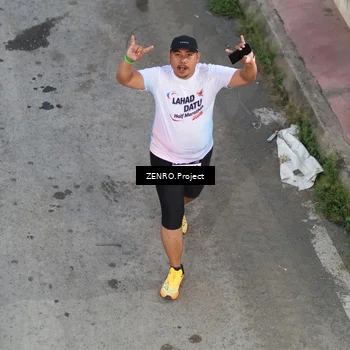 Runner Photo 7810999