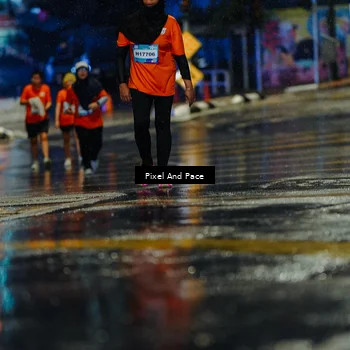 Runner Photo 7811011