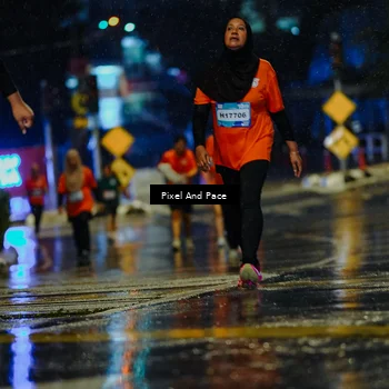 Runner Photo 7811012