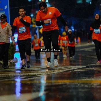 Runner Photo 7811013