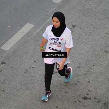 Runner Photo 7811014