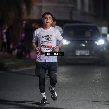Runner Photo 7811019