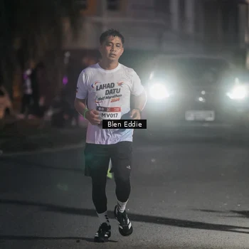 Runner Photo 7811029