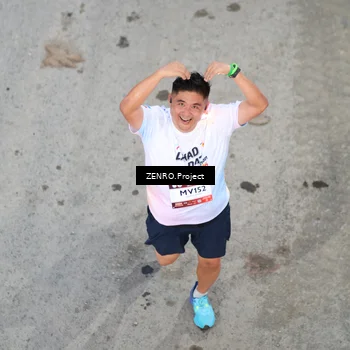 Runner Photo 7811039