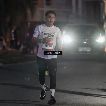 Runner Photo 7811054