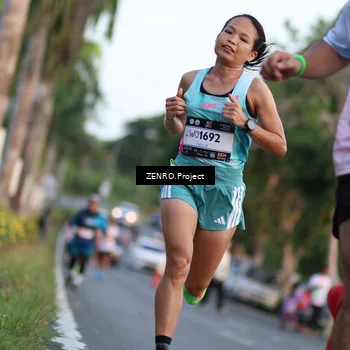 Runner Photo 7811060