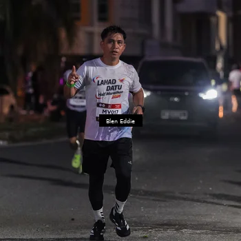 Runner Photo 7811061