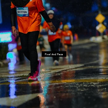 Runner Photo 7811075