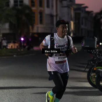 Runner Photo 7811076