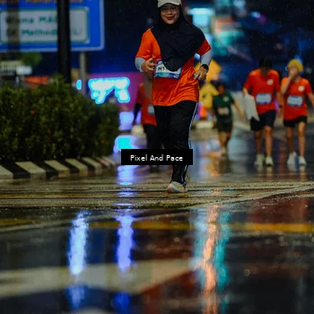 Runner Photo 7811079