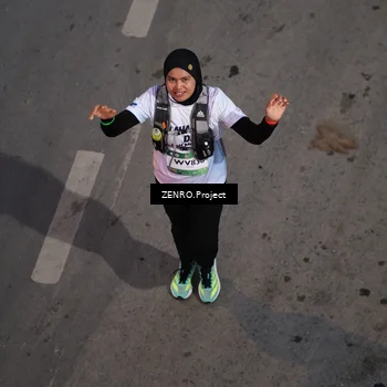 Runner Photo 7811081