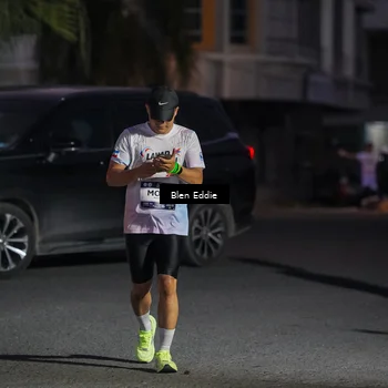 Runner Photo 7811089