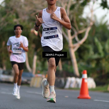 Runner Photo 7811091