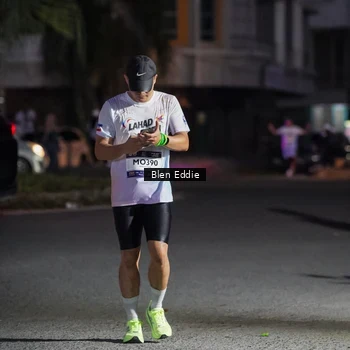 Runner Photo 7811123