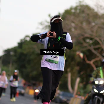 Runner Photo 7811128