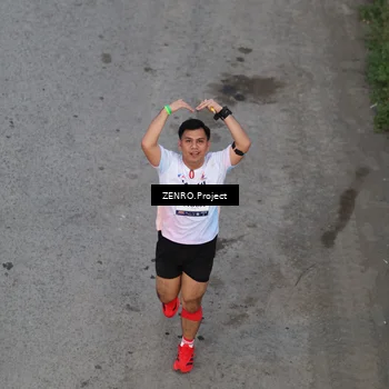 Runner Photo 7811131