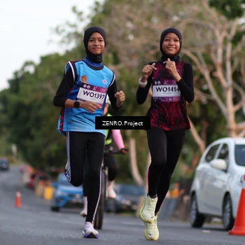 Runner Photo 7811137