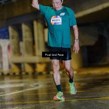 Runner Photo 7811156