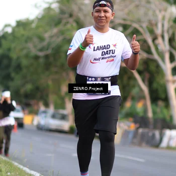 Runner Photo 7811159