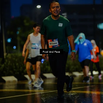Runner Photo 7811188