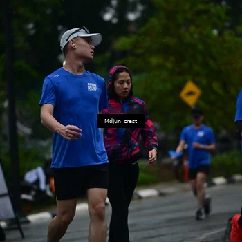 Runner Photo 7811192