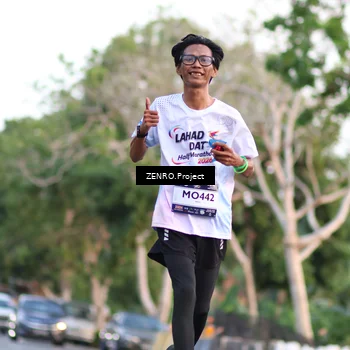Runner Photo 7811203