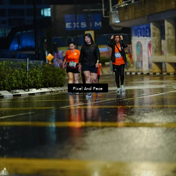 Runner Photo 7811207