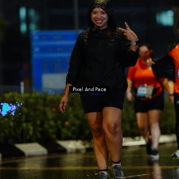 Runner Photo 7811243