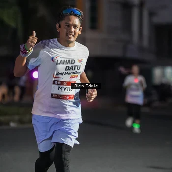 Runner Photo 7811246