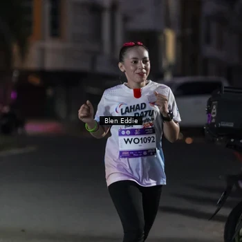 Runner Photo 7811355