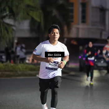 Runner Photo 7811412