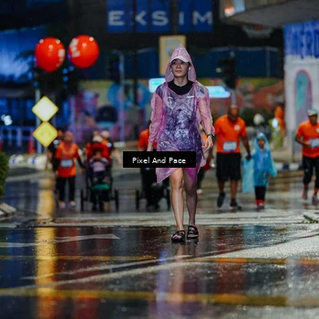 Runner Photo 7811435