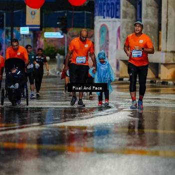Runner Photo 7811444