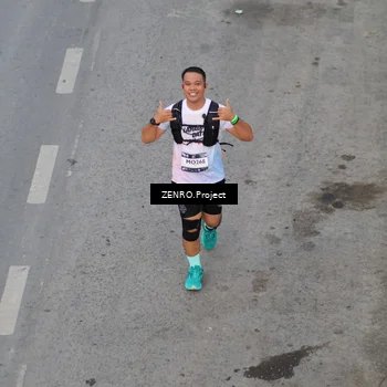 Runner Photo 7811447