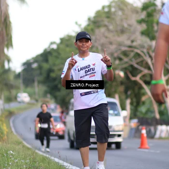 Runner Photo 7811453