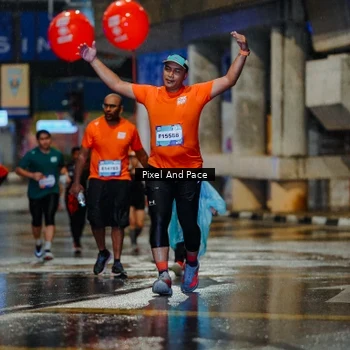 Runner Photo 7811455
