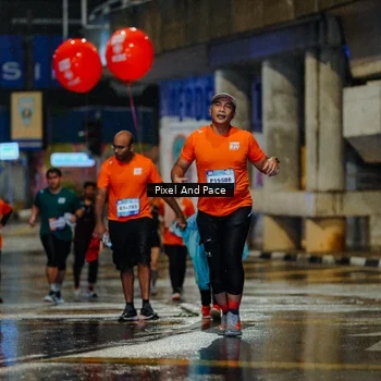 Runner Photo 7811456