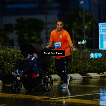 Runner Photo 7811478