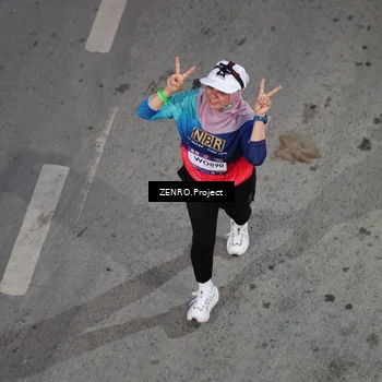 Runner Photo 7811505
