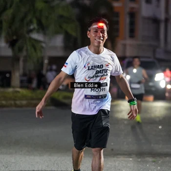 Runner Photo 7811506