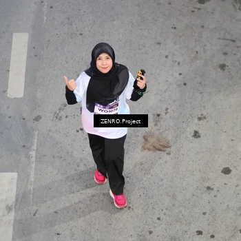 Runner Photo 7811516