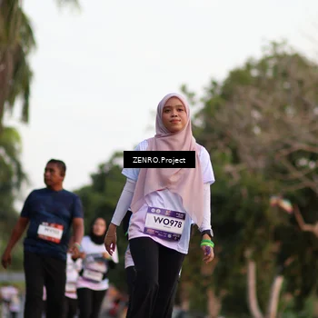 Runner Photo 7811636