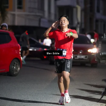 Runner Photo 7811648