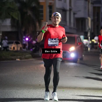 Runner Photo 7811651
