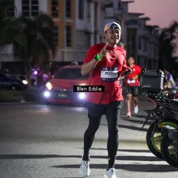 Runner Photo 7811654