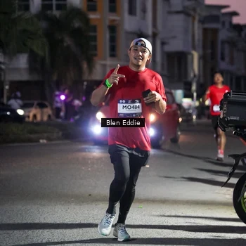 Runner Photo 7811662
