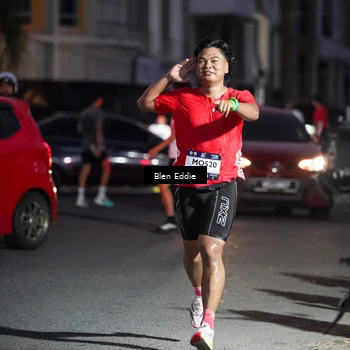Runner Photo 7811663